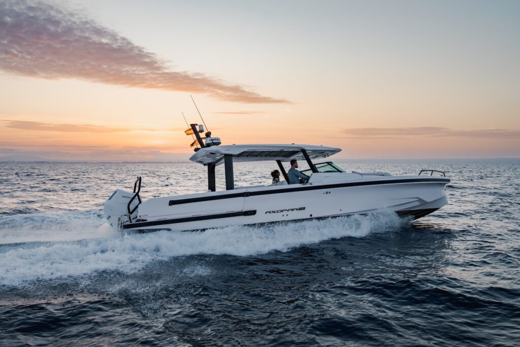 Axopar 38 Sun Top