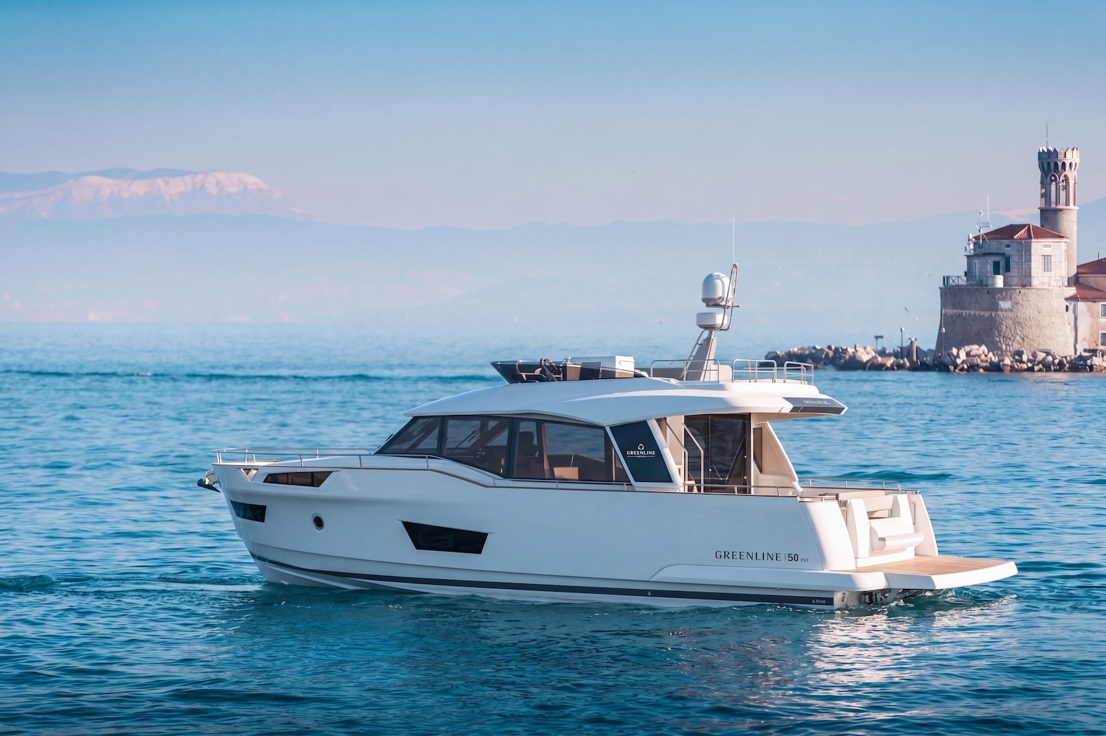Greenline Yachts svela il nuovo Greenline 50