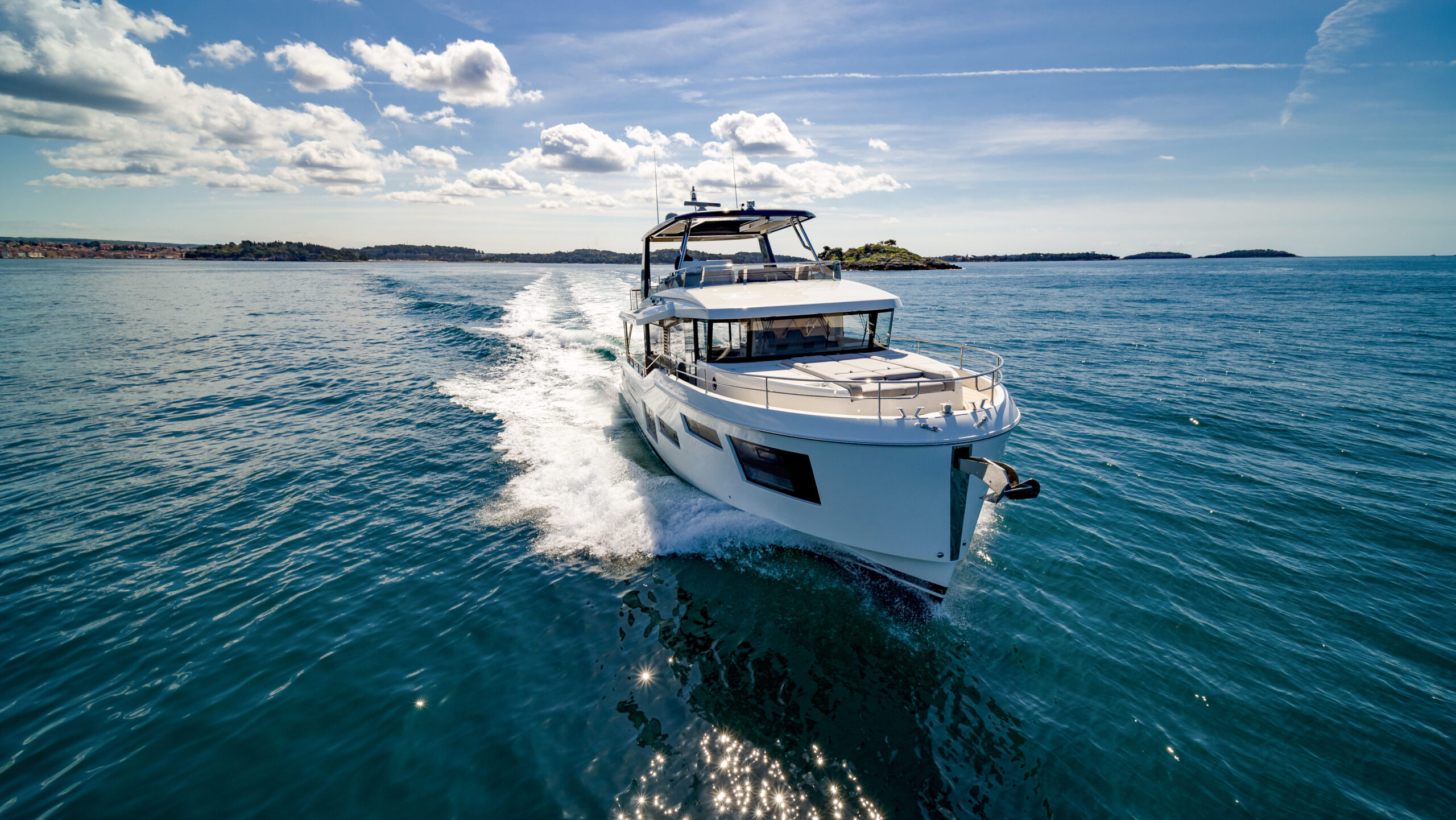 GRAND TRAWLER 63