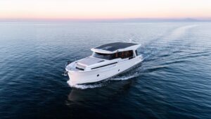 Greenline 42