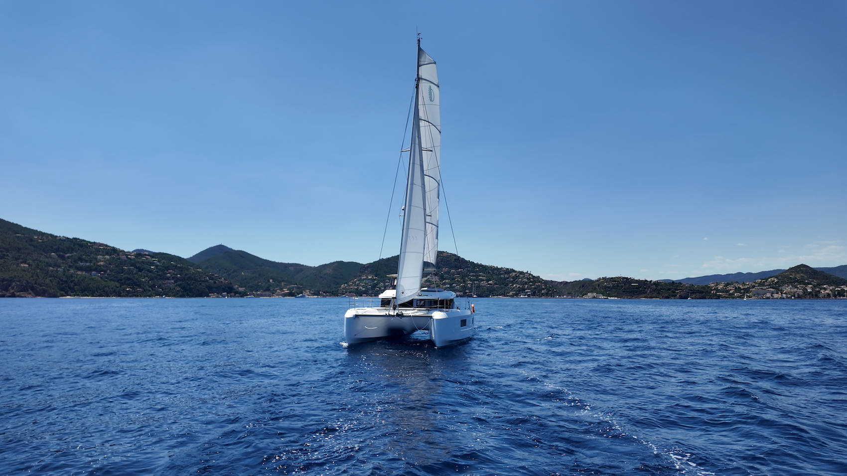 Lagoon 38