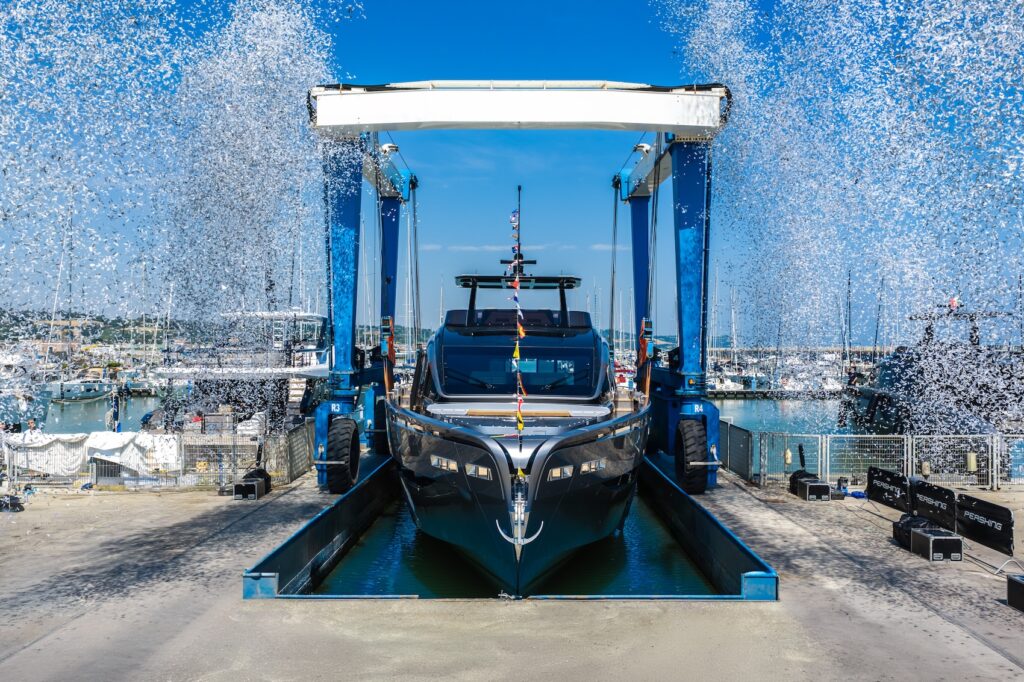Pershing GTX90
