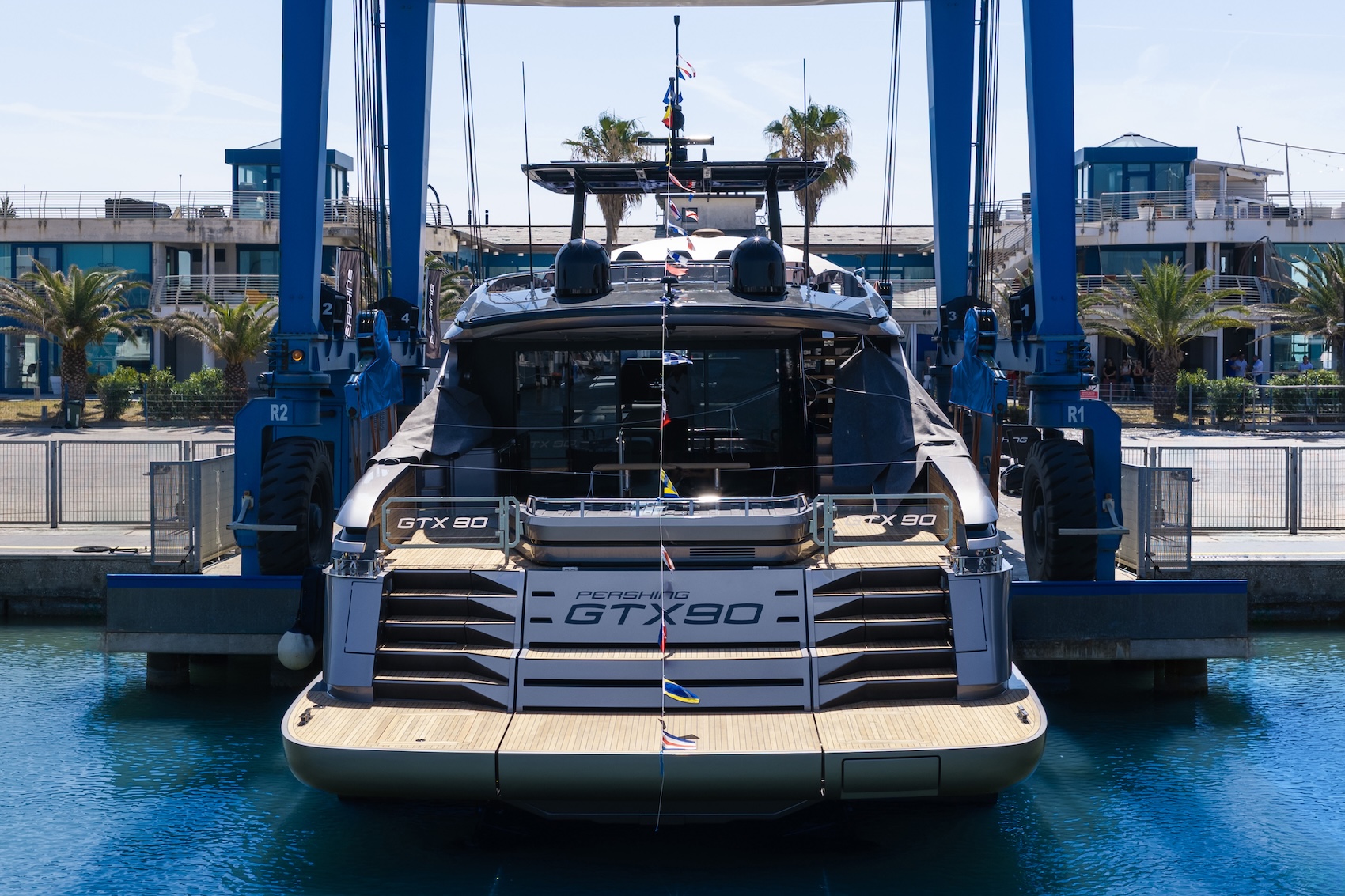 Pershing GTX90