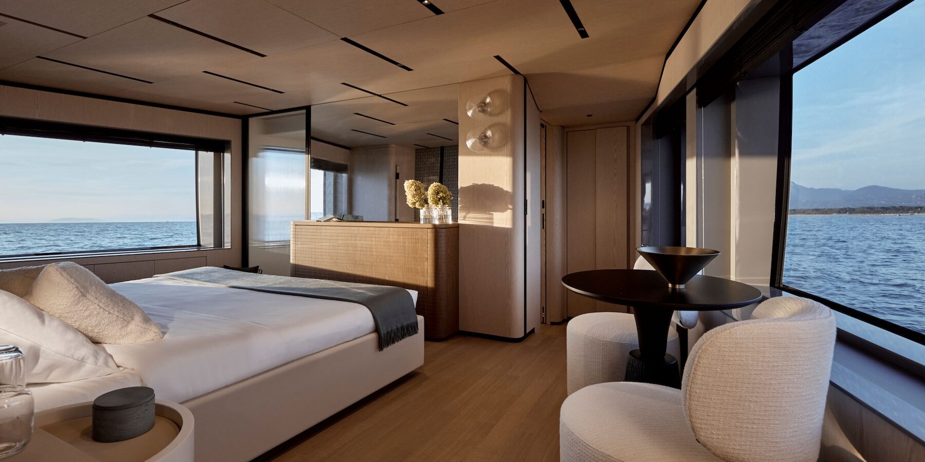 Magellano 27M Owner_s Suite 4