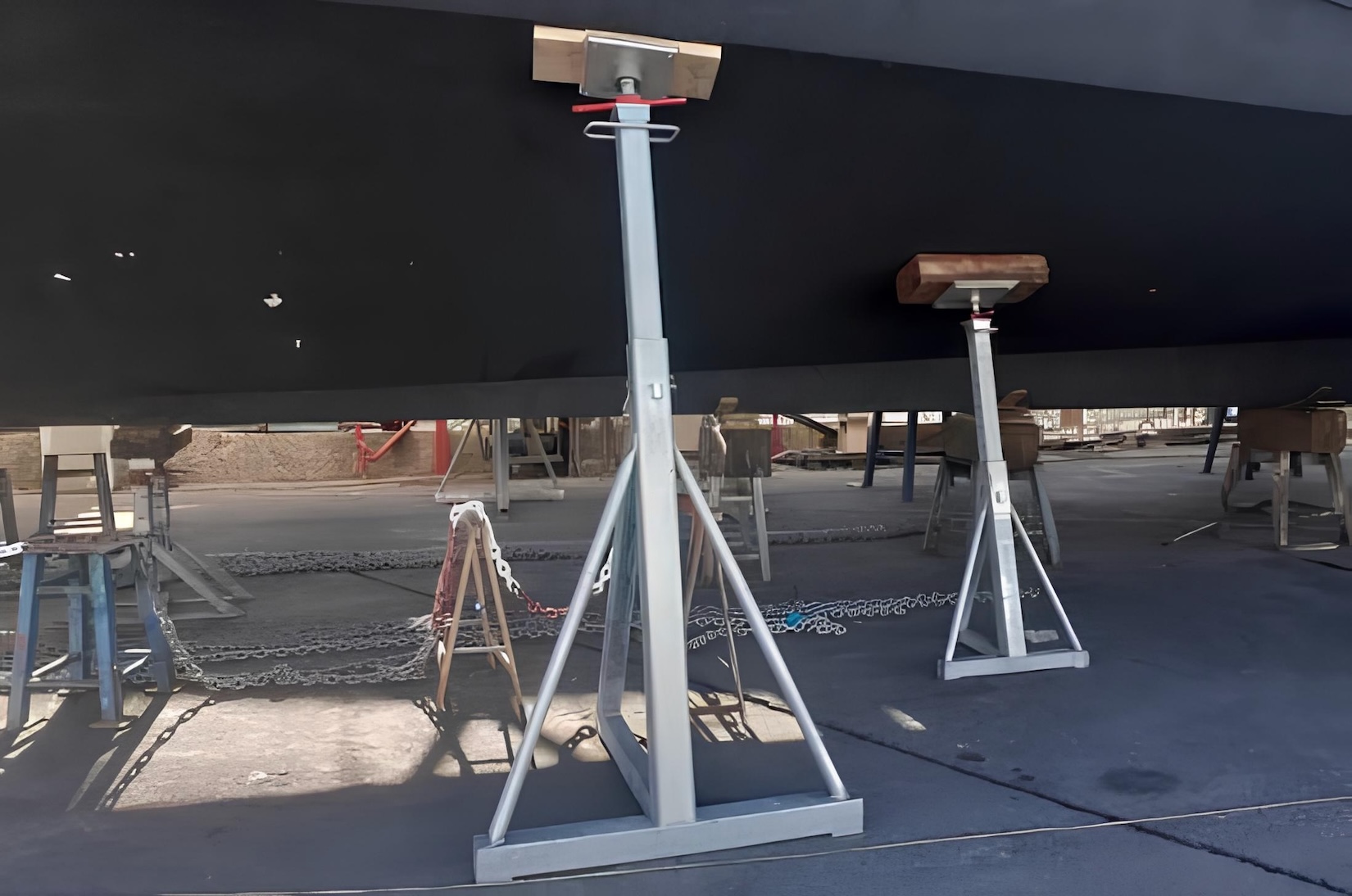 NAvaltecnosud Boat stand CIF mod