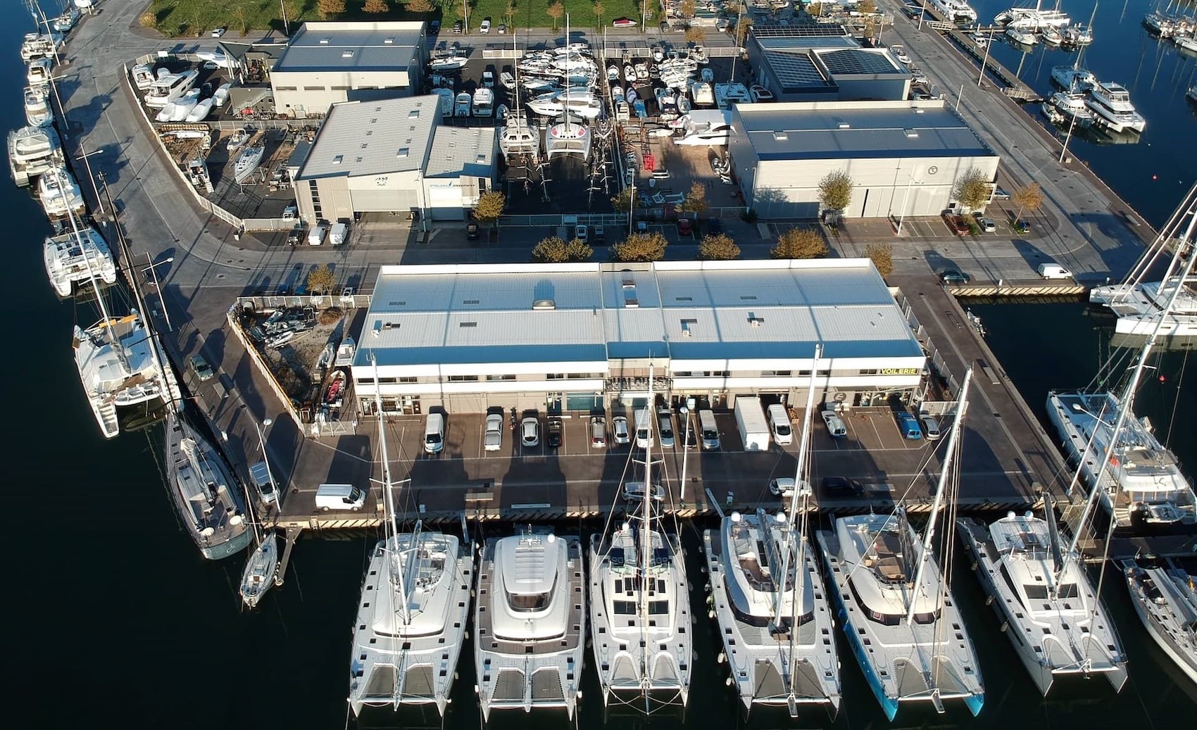 boat management & services