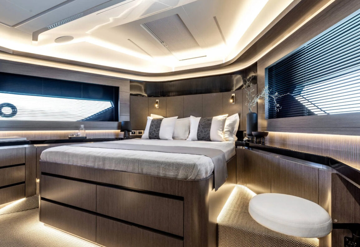 pearl-63-master-cabin pearl-63-master-cabin
